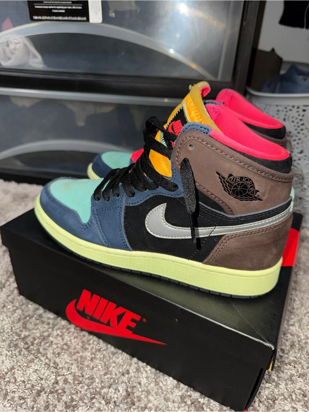 Nike GS Air Jordan 1 High OG Tokyo Bio Hack